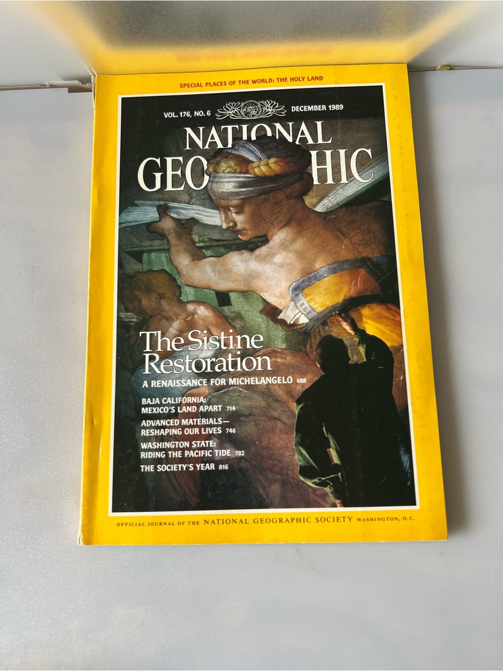 December 1989 issue of National Geographic